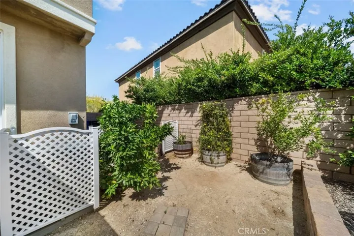 20726 Celadon Court, Saugus, California 91350