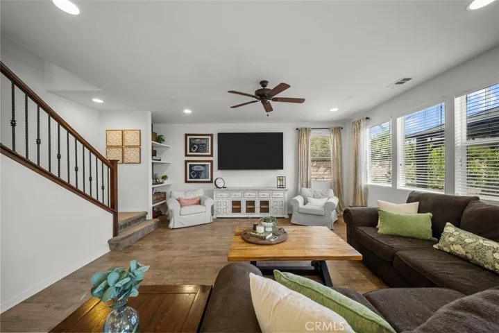 20726 Celadon Court, Saugus, California 91350