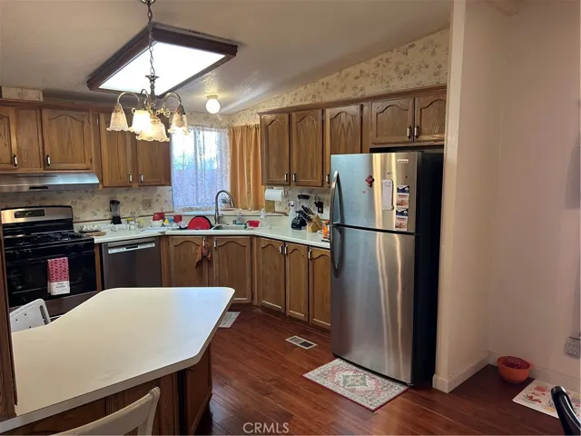 664 Mariposa, Hemet, California 92543