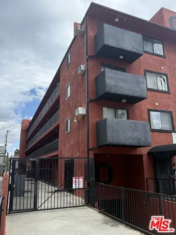 1816 N Gramercy Place 104, Los Angeles, California 90028