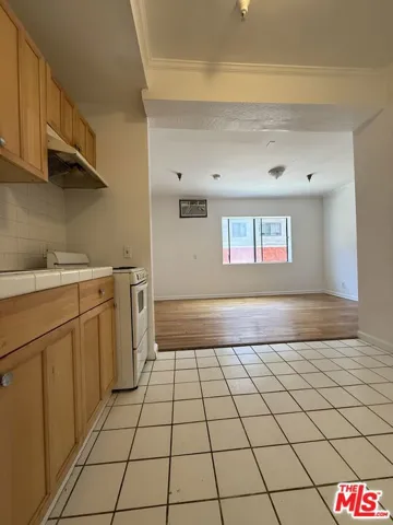 1816 N Gramercy Place 104, Los Angeles, California 90028