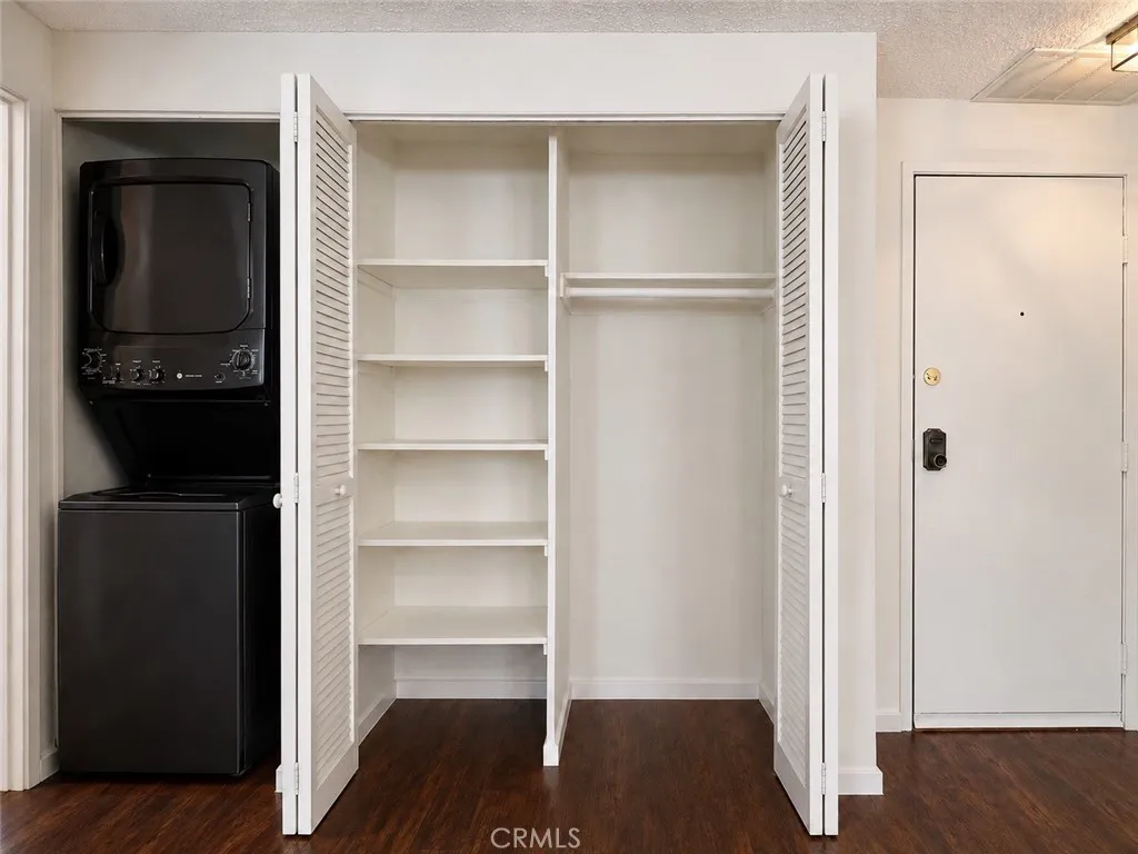 Closet in Livingroom