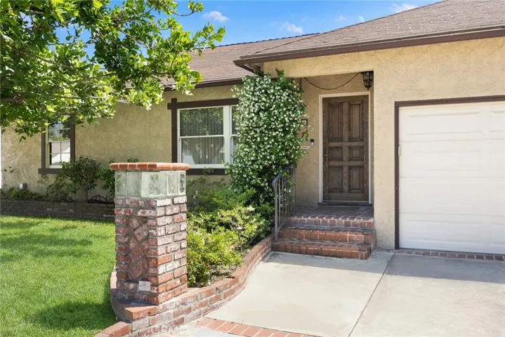 38 W Pamela, Arcadia, California 91007