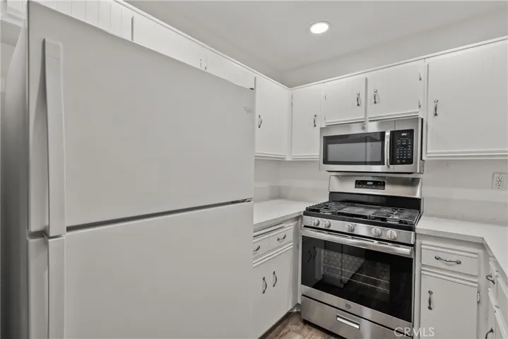 Lots of cabinets