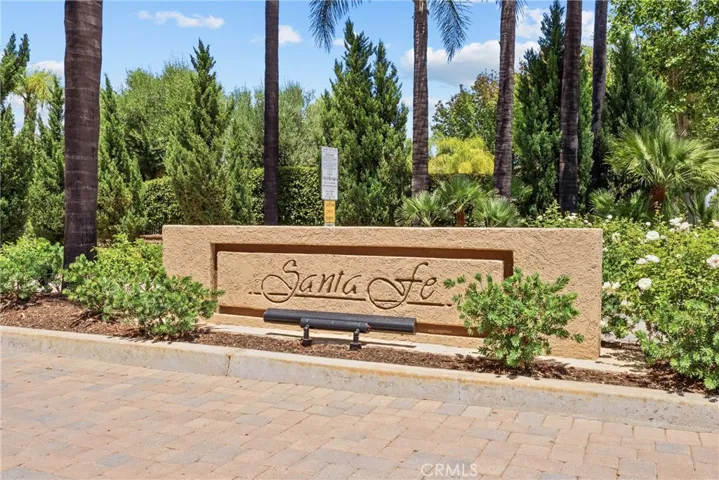 Outstanding Santa Fe Community