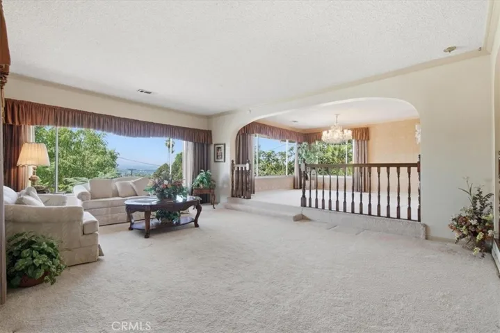 Living room/ dinning room