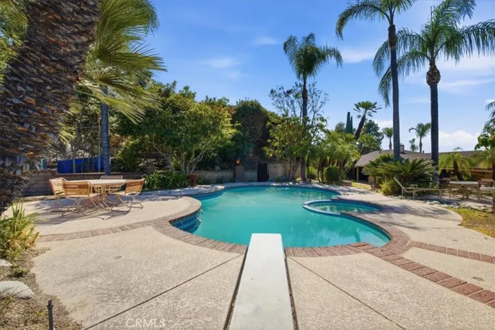 Pool & spa