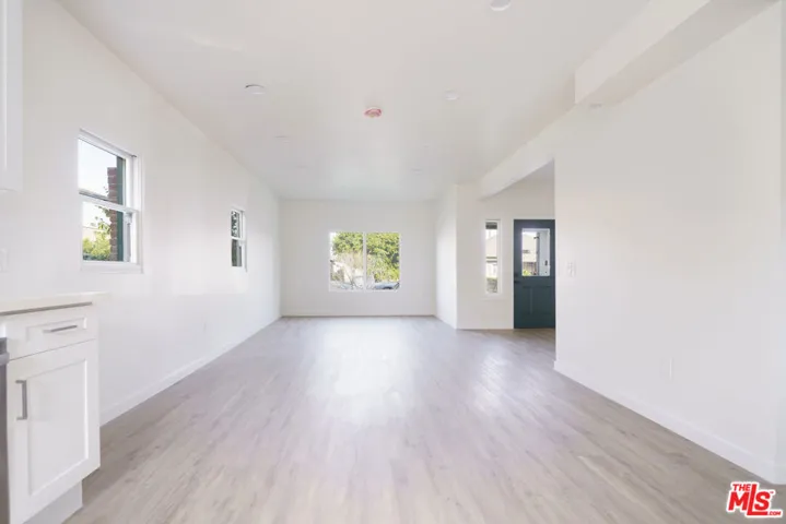 2896 W 14th Street, Los Angeles, California 90006