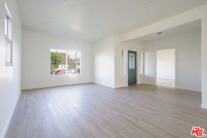 2896 W 14th Street, Los Angeles, California 90006