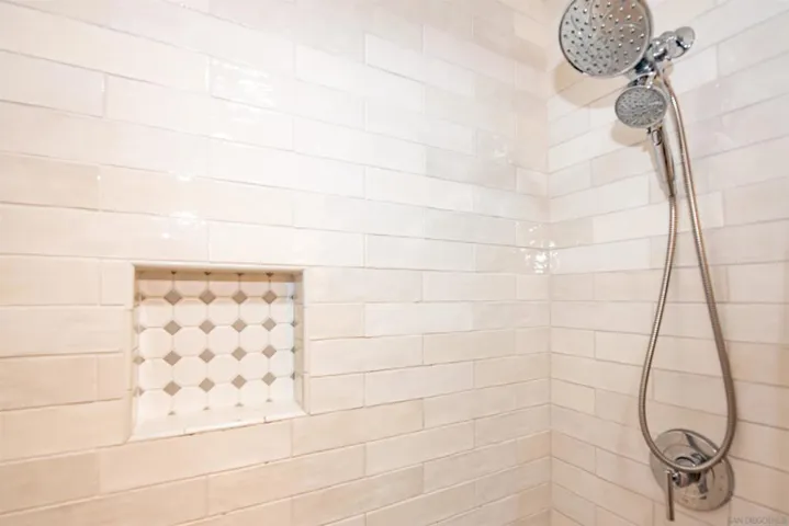 15235 Hesta, Poway, California 92064