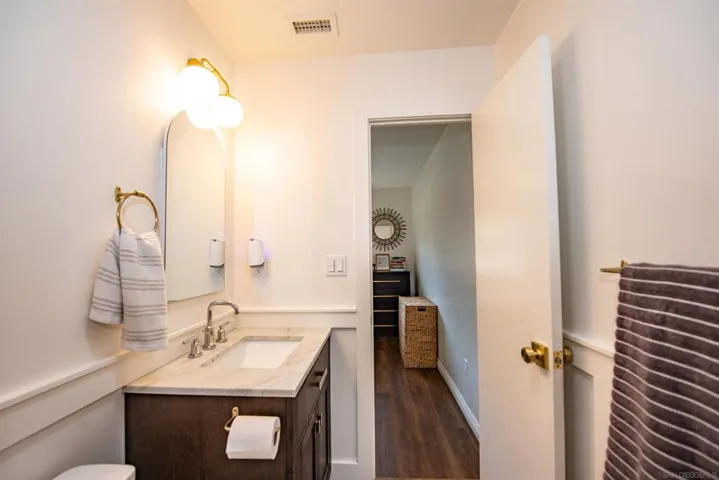 15235 Hesta, Poway, California 92064