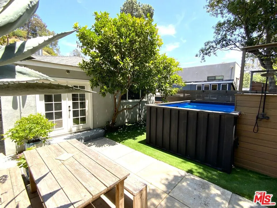 Back of Home c