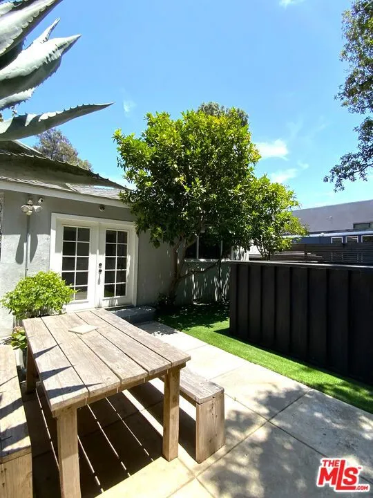 Back of Home b