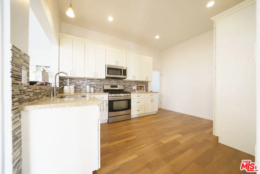 Kitchen 1-4