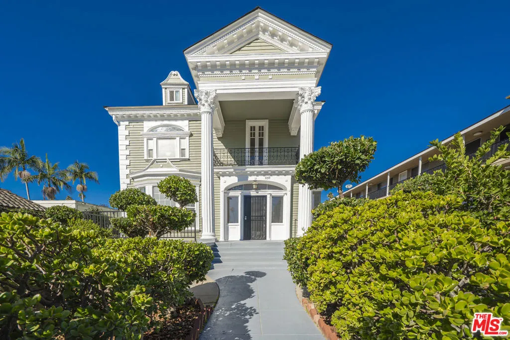 House Front 1-3
