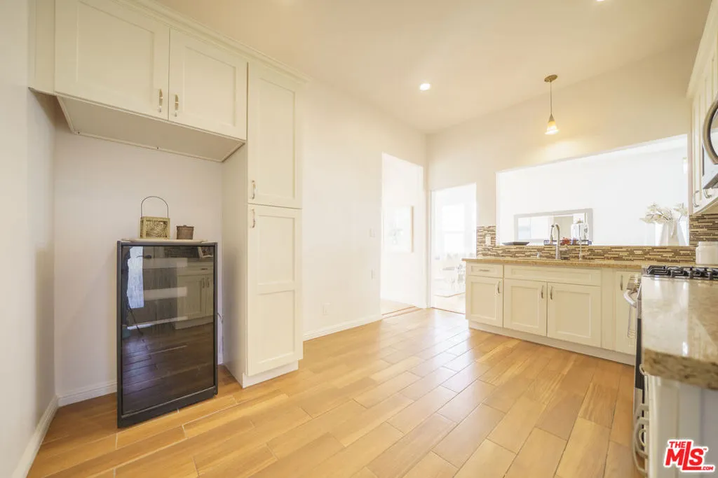 Kitchen 3-4