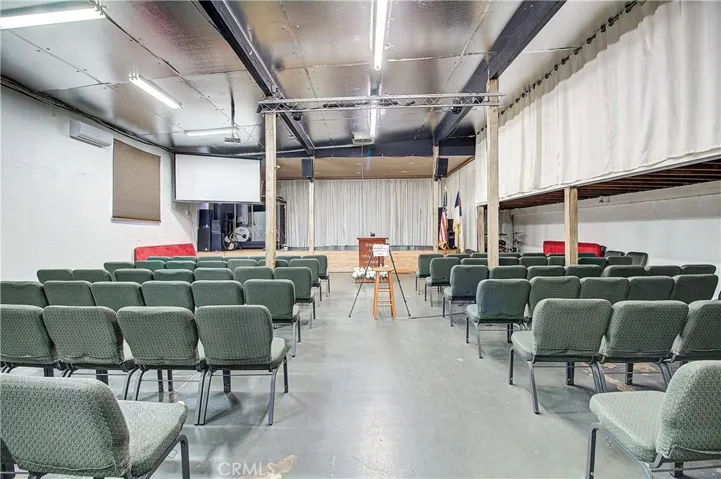 1717 W Santa Ana Blvd, Santa Ana, California 92703