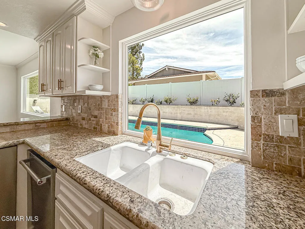 cFamily and Kitchen7