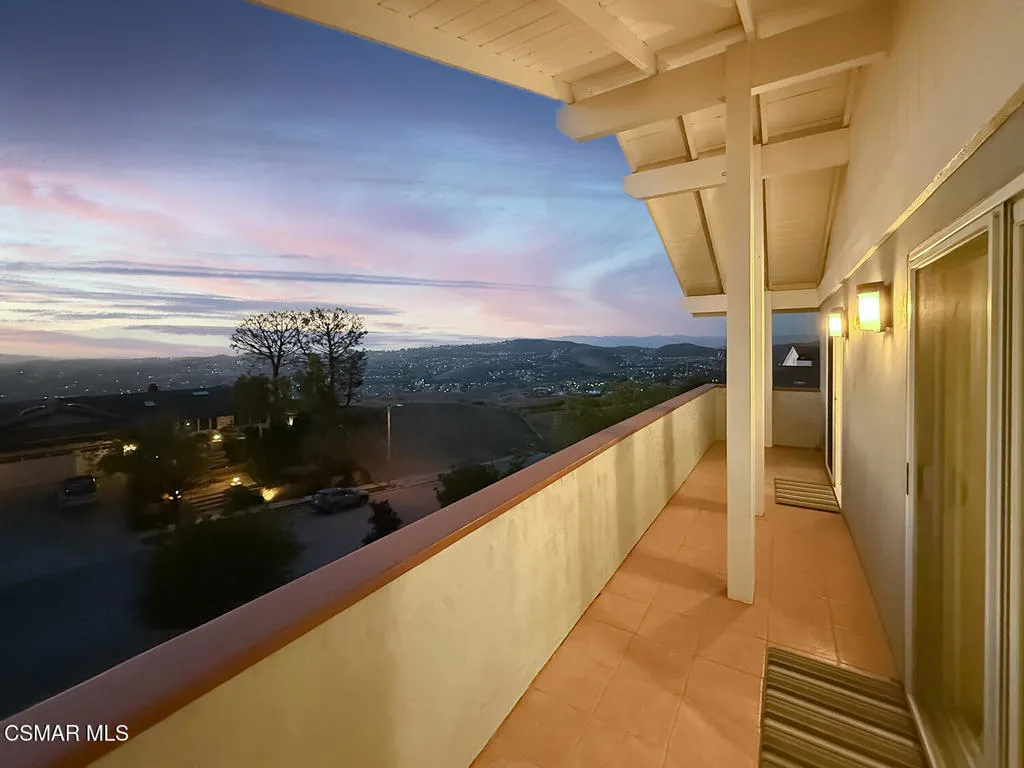 aaDusk Exteriors-16