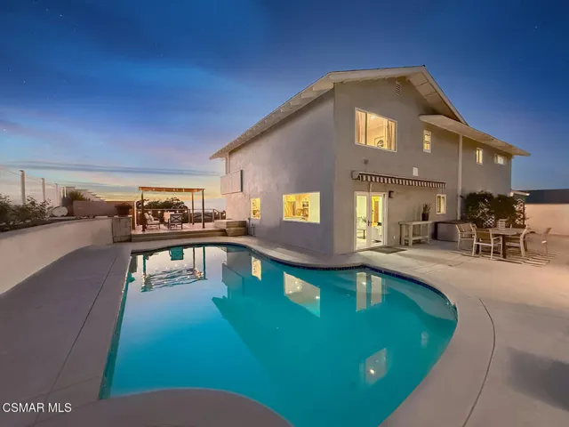 aaDusk Exteriors-12