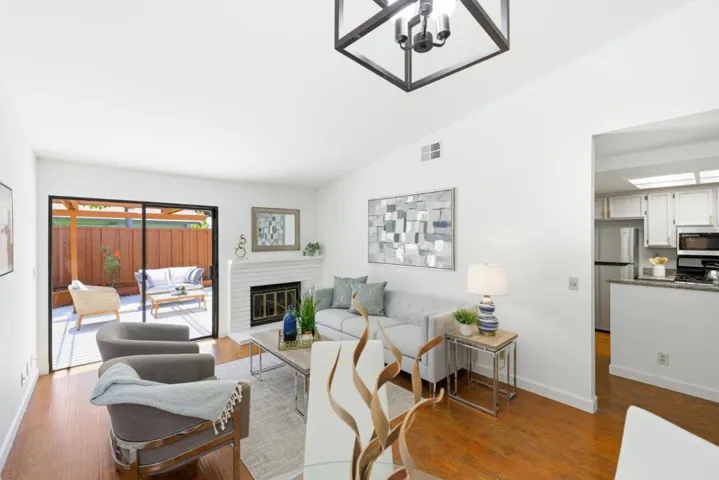 5060 Crandallwood Drive, Fremont, California 94555