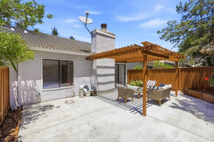 5060 Crandallwood Drive, Fremont, California 94555