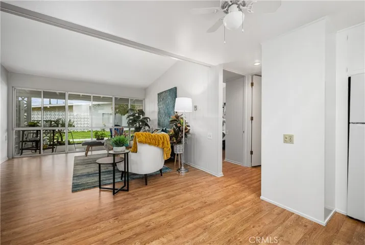 1562 Golden Rain Road Ne 44g, Seal Beach, California 90740