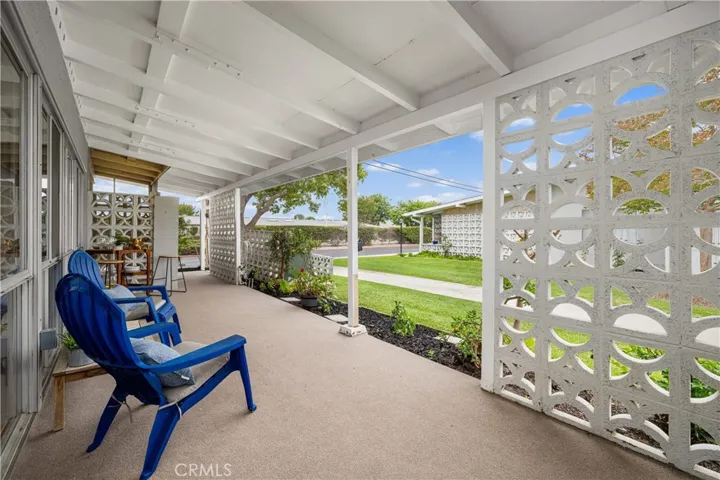 1562 Golden Rain Road Ne 44g, Seal Beach, California 90740