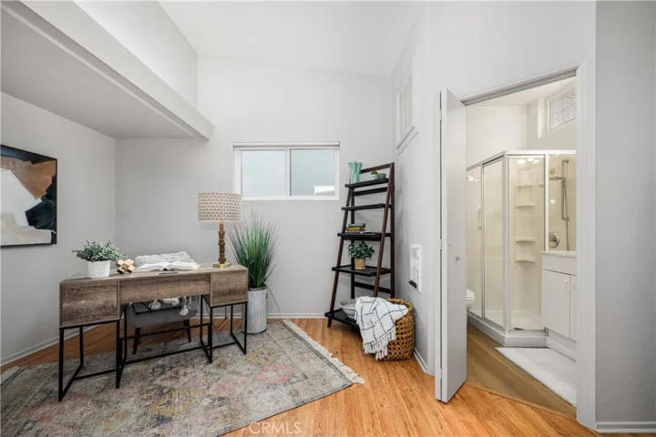 1562 Golden Rain Road Ne 44g, Seal Beach, California 90740