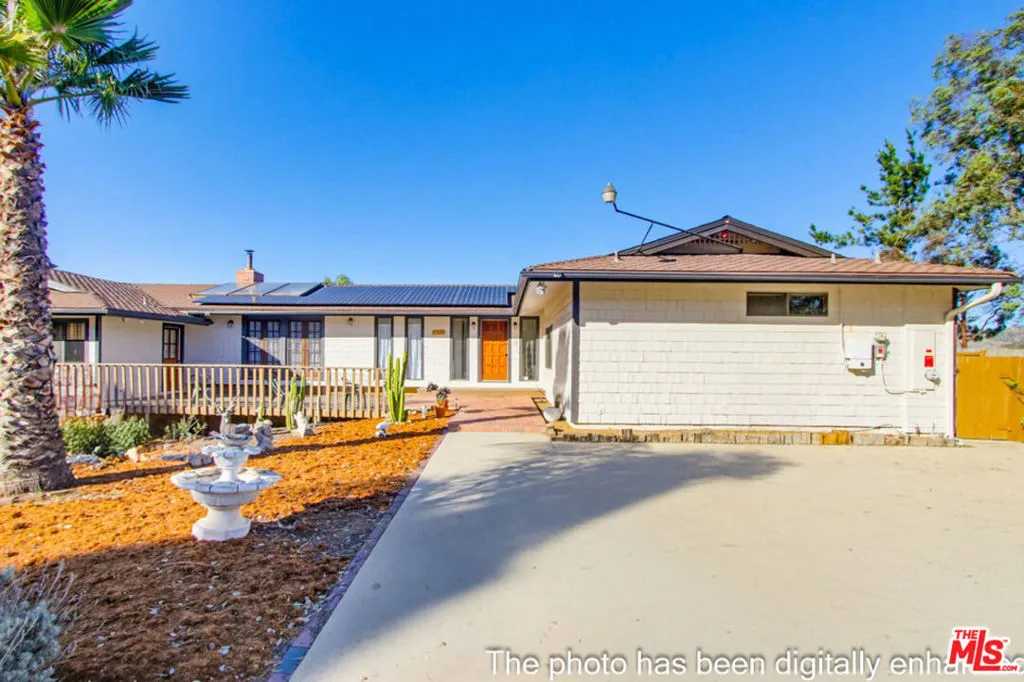 3709 Buena Creek Road, Vista, California 92084 — photo 5