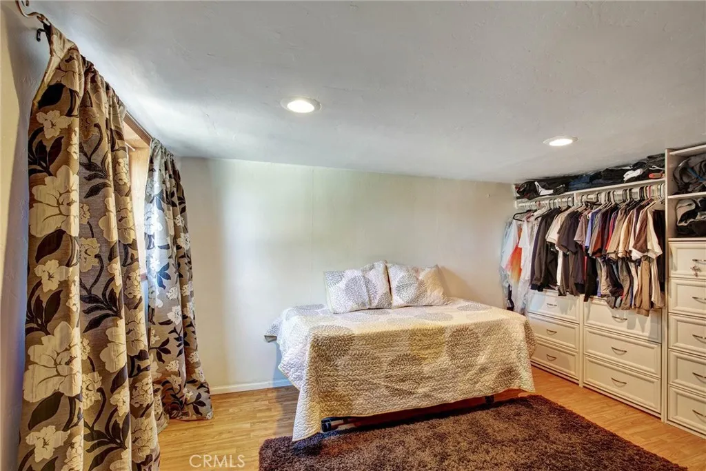 Low Level Bedroom