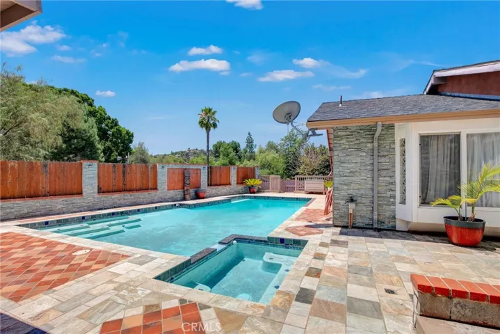 Top Level Pool Area
