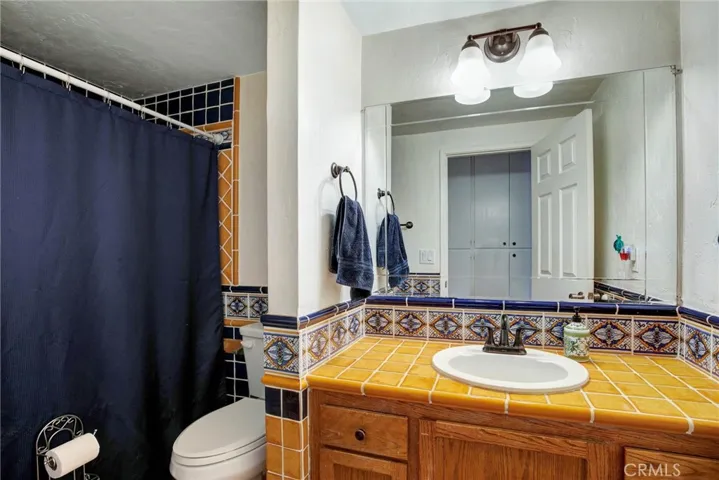 Main Floor Bathroom