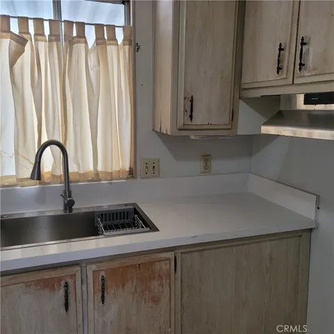 New counter and sink