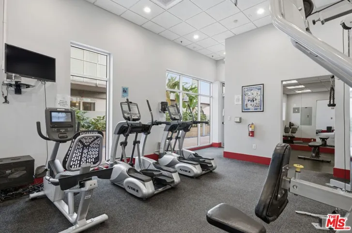 645 W 9th Street 406, Los Angeles, California 90015
