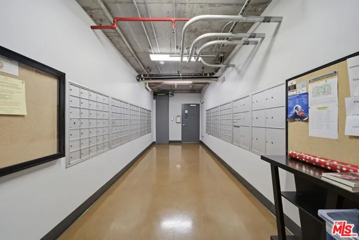 645 W 9th Street 406, Los Angeles, California 90015