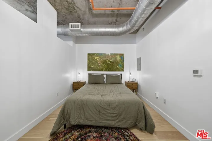 645 W 9th Street 406, Los Angeles, California 90015