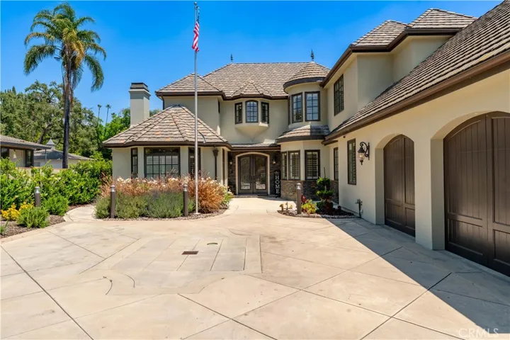 4358 Fairlawn Drive, La Canada Flintridge, California 91011