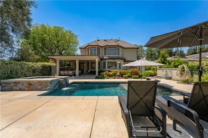 4358 Fairlawn Drive, La Canada Flintridge, California 91011