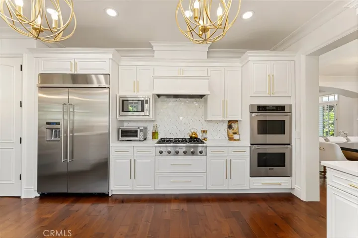 4358 Fairlawn Drive, La Canada Flintridge, California 91011
