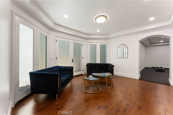 4358 Fairlawn Drive, La Canada Flintridge, California 91011