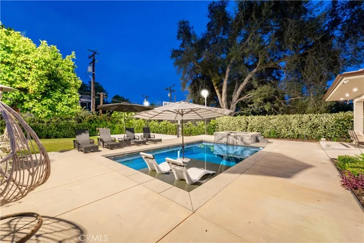 4358 Fairlawn Drive, La Canada Flintridge, California 91011