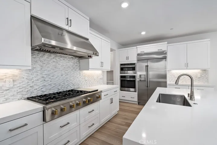 120 Zawn, Irvine, California 92618