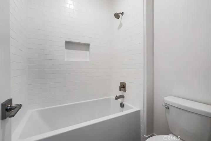 120 Zawn, Irvine, California 92618