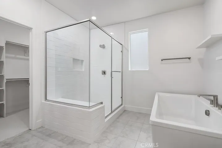 120 Zawn, Irvine, California 92618