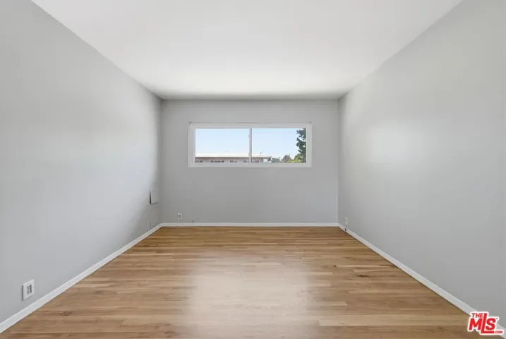 11120 Queensland Street D40, Los Angeles, California 90034