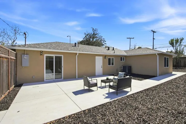 1150 Kiely Boulevard, Santa Clara, California 95051