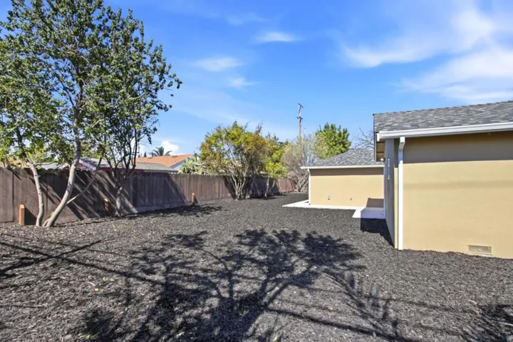 1150 Kiely Boulevard, Santa Clara, California 95051