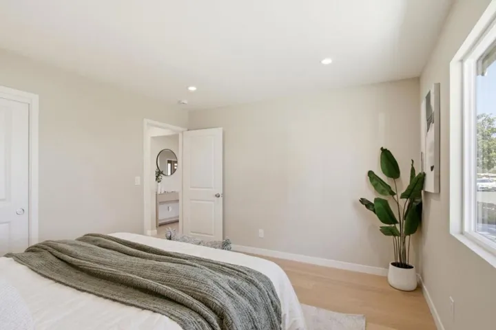 1150 Kiely Boulevard, Santa Clara, California 95051