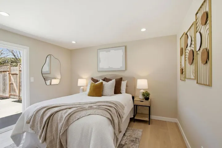 1150 Kiely Boulevard, Santa Clara, California 95051